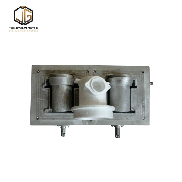 What materials are used to make sand cast toolings?